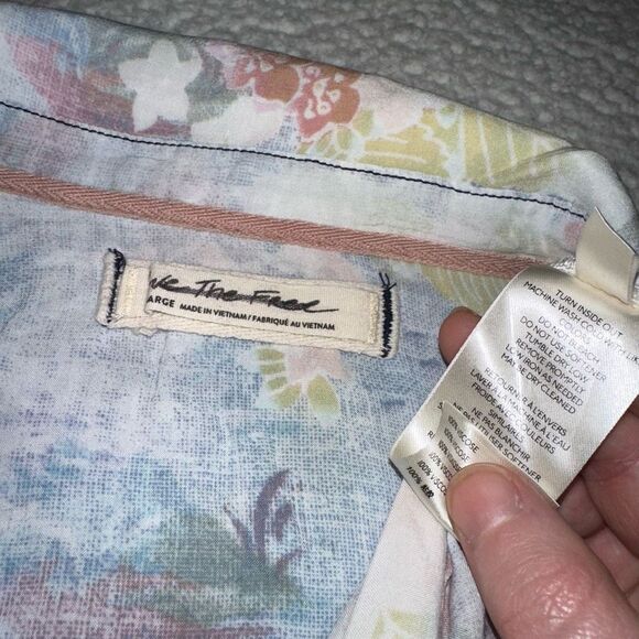 Free People Share Good Vibes Button Hawaiian Shirt Ocean Combo Floral Large EUC - Picture 6 of 10